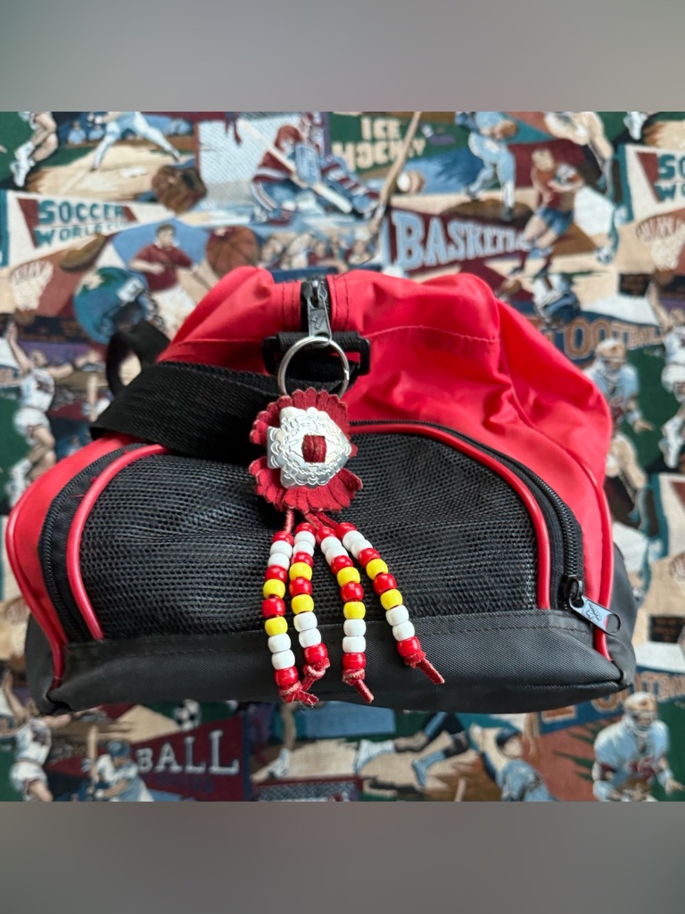Vintage 90s NFL Kansas City Chiefs Red Duffel Bag - Picture 5 of 8